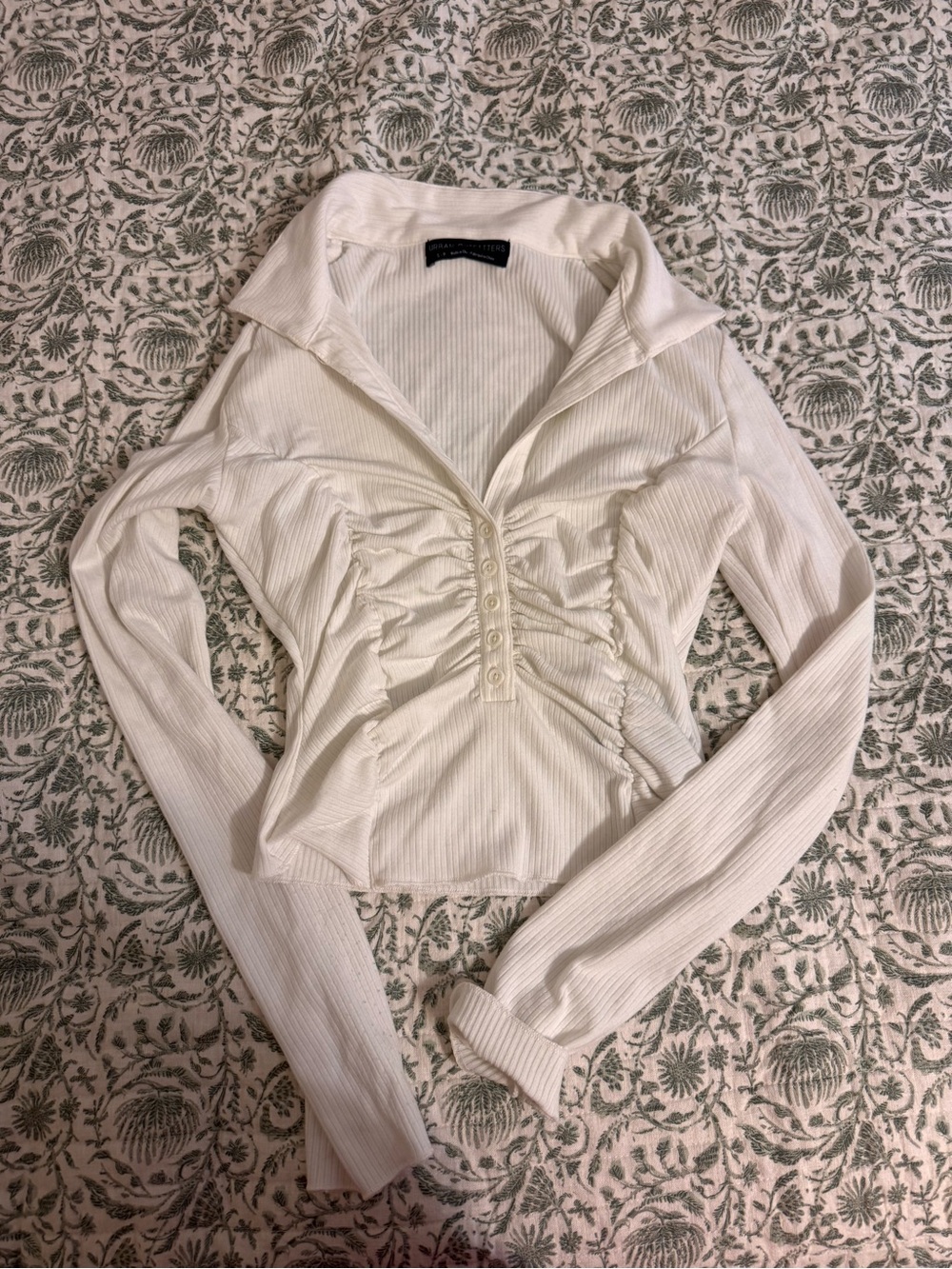 Urban Outfitters White Ribbed Ruched Button-Front Long Sleeve Top
